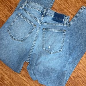 Abercrombie 28/6 the 90’s Straight Curve Love ultra high rise